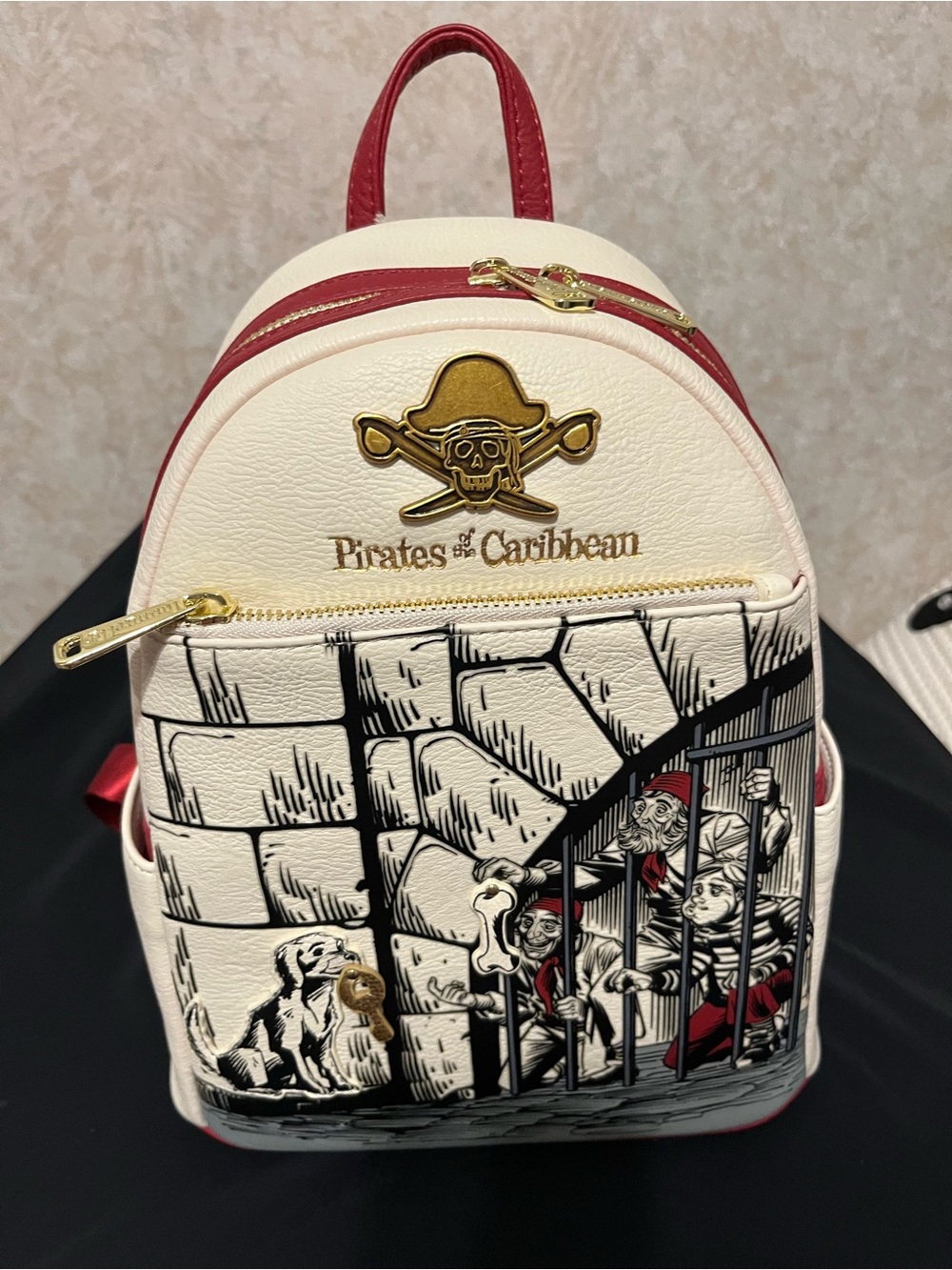 Mini Backpack — White & Red - Picture 3 of 8